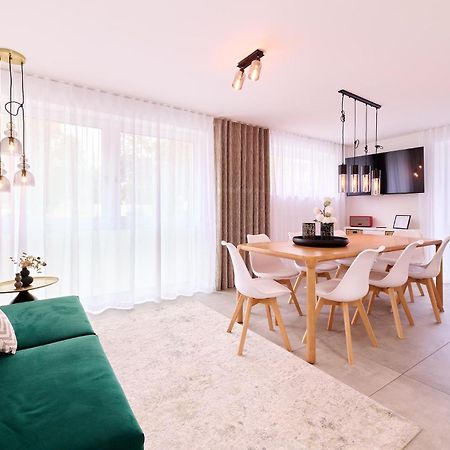 Xzllenz - 4 Schlafzimmer, Zentral, Parken, U-Bahn, 2 Baeder, 4 Smart-Tv, Optional Einzelbett Nuremberg ภายนอก รูปภาพ