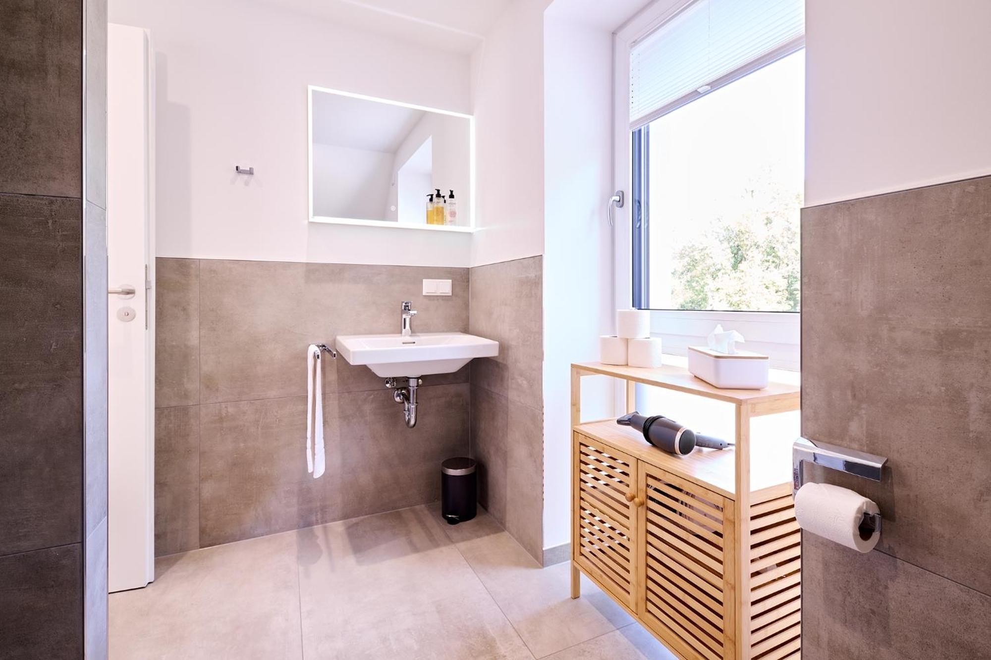 Xzllenz - 4 Schlafzimmer, Zentral, Parken, U-Bahn, 2 Baeder, 4 Smart-Tv, Optional Einzelbett Nuremberg ภายนอก รูปภาพ